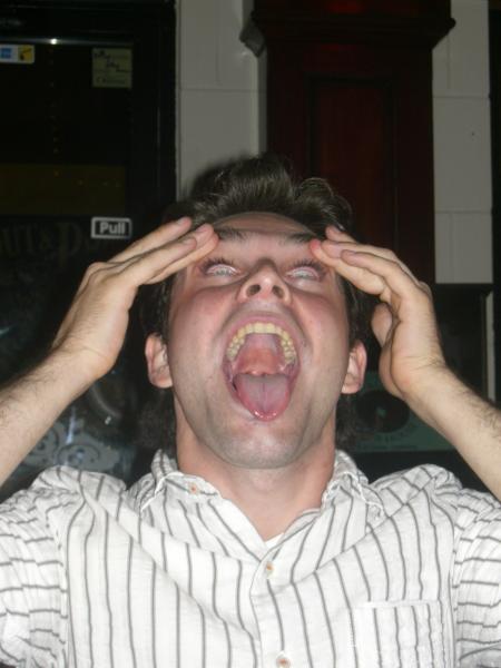 Concours de grimaces...
